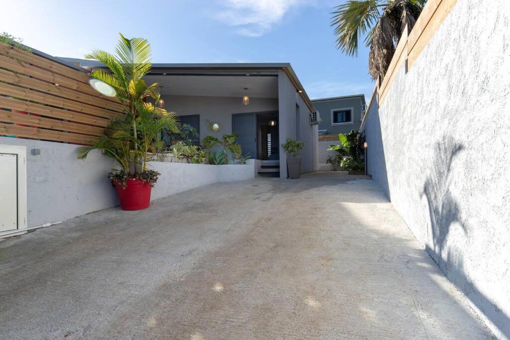 Villa Benjoin St-Pierre Piscine Chauffee Et Mer Saint Pierre Εξωτερικό φωτογραφία